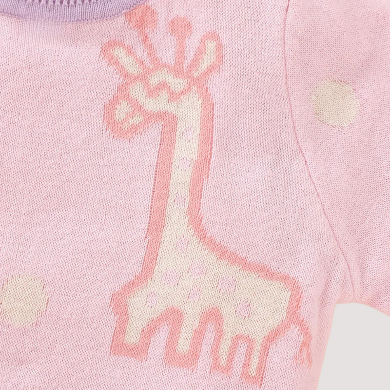 Soft knitted giraffe sweater - warm and playful baby sweater
