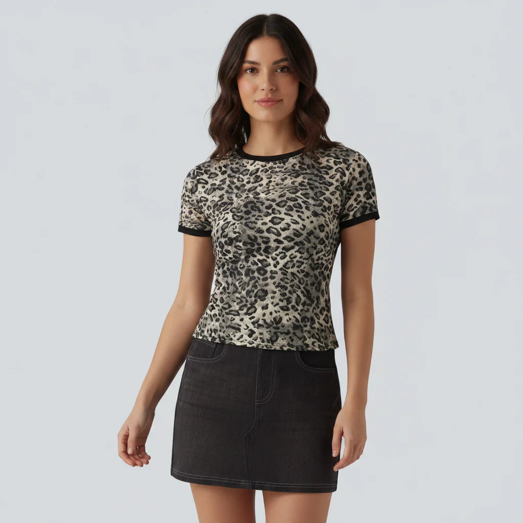 Women's Vintage-Inspired Leopard Print T-Shirt – Short Sleeve Crew Neck Streetwear Top