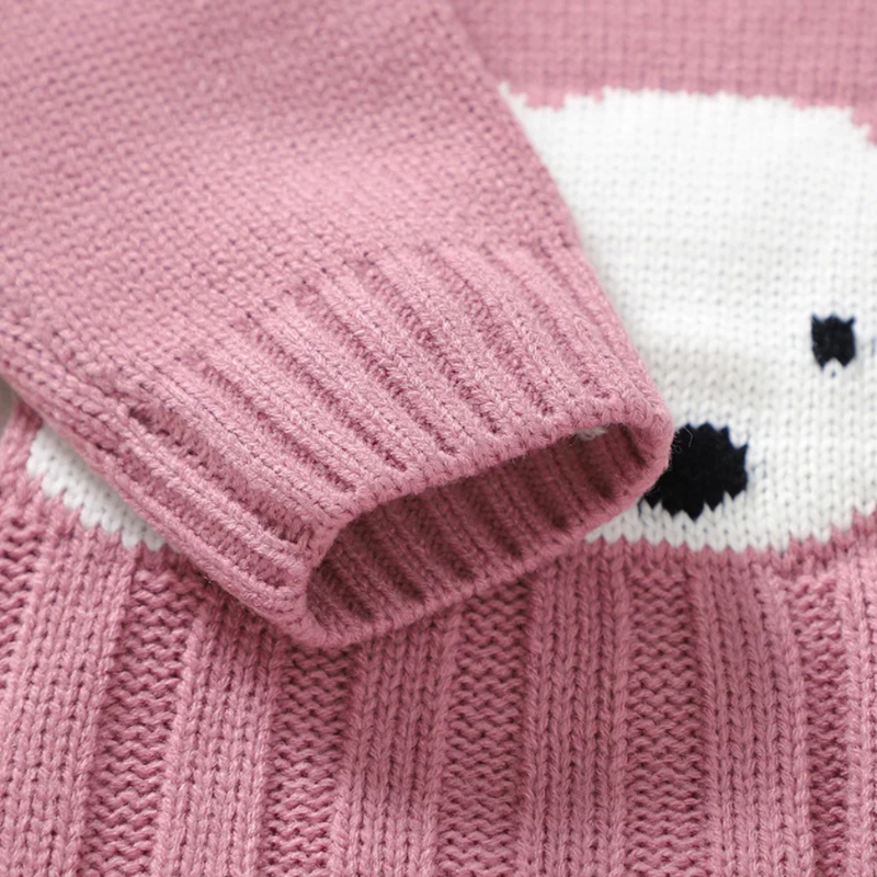 Charming knitted jumpsuit with animal motif for babies - Cozy suit with long sleeves