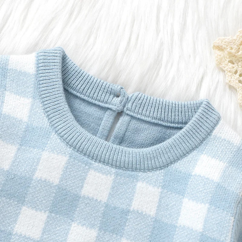 Baby’s Premium Knitted Tartan Bodysuit – Cozy Newborn Jumpsuit