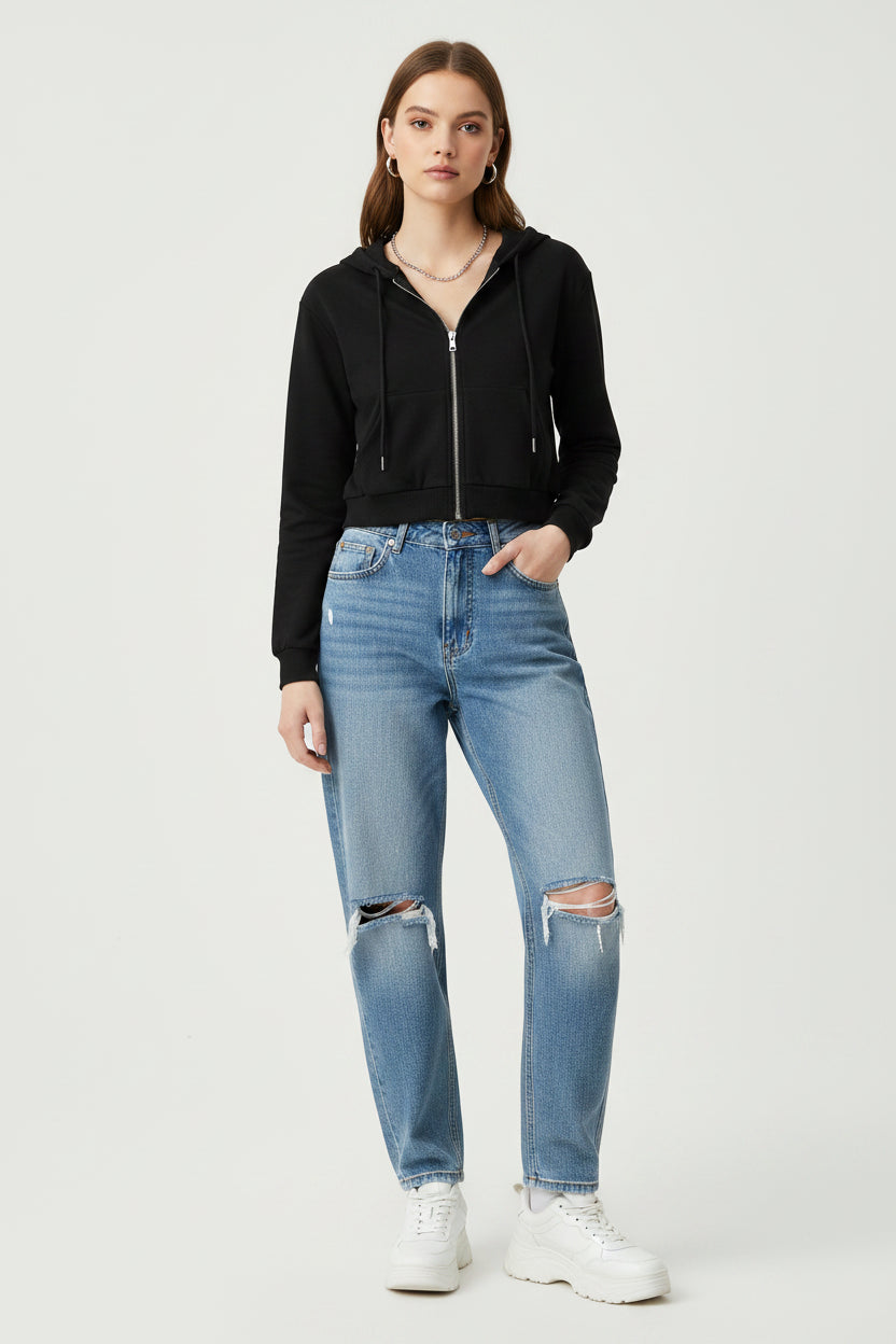 Women’s Trendy Cropped Hoodie – Cozy Streetwear Pullover for Chic Cold-Weather Looks
