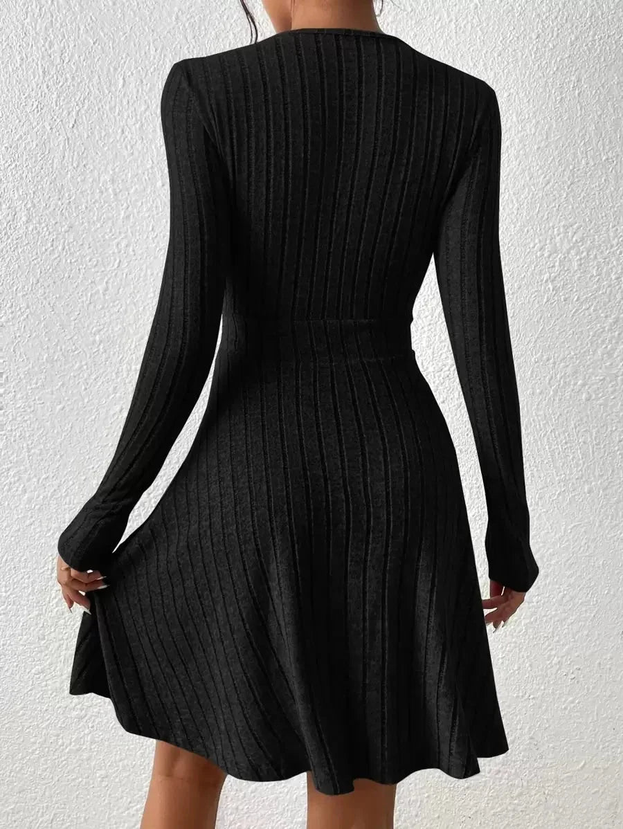 Caroline | V-Neck Ribbed Knit Mini Dress – Cozy Long Sleeve Skater Outfit for Casual & Evening Wear
