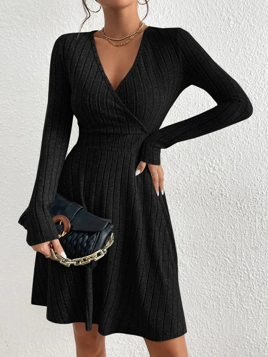 Caroline | V-Neck Ribbed Knit Mini Dress – Cozy Long Sleeve Skater Outfit for Casual & Evening Wear