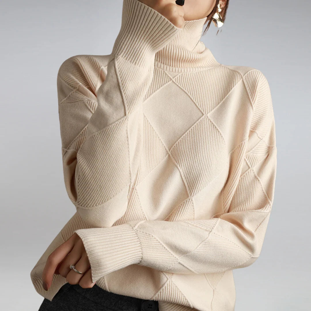 Novara | Diamond Argyle Pattern Mock-Neck Sweater - Textured Knit Outwear