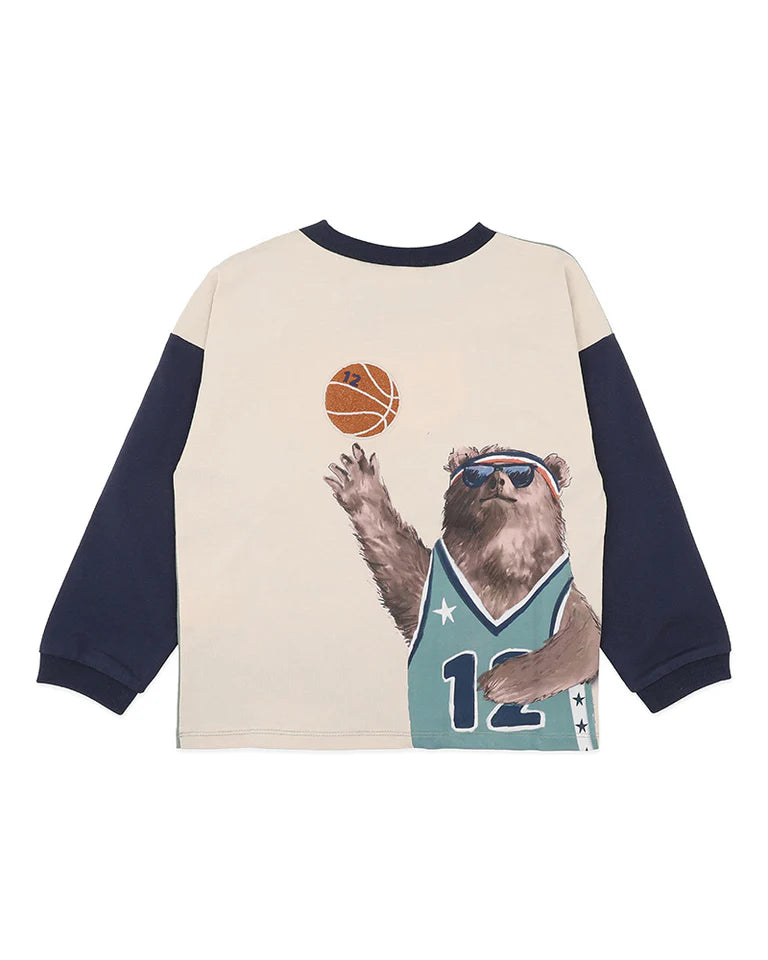 Urban Streetball Long Sleeve Graphic Tee – Bold Basketball Lifestyle Wear