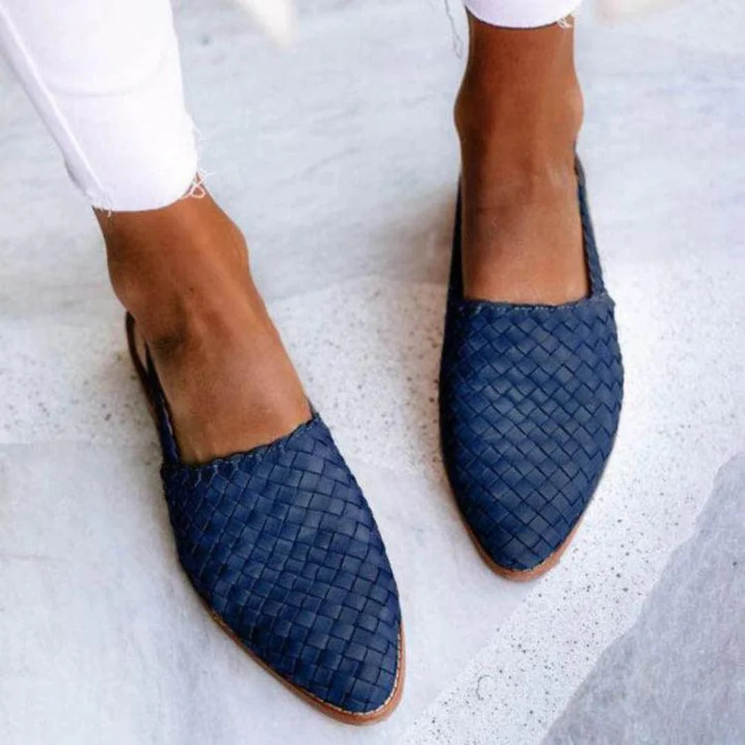 Women's Braided Slip-On Mule Sandals– Classic Closed-Toe Everyday Flats