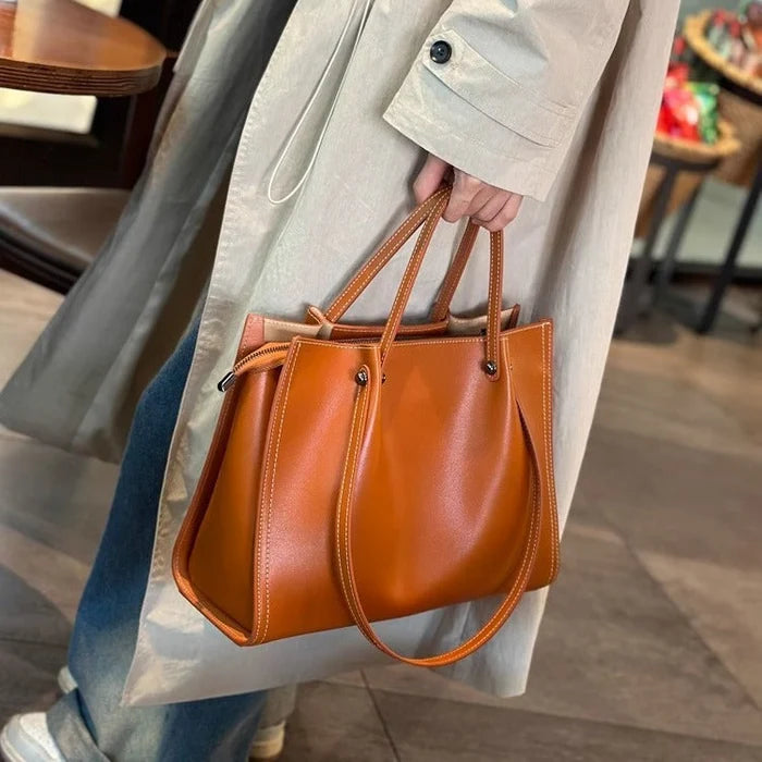 Women's Everyday Shoulder Handbag – Spacious Zip Closure Tote with Contrast Detailing
