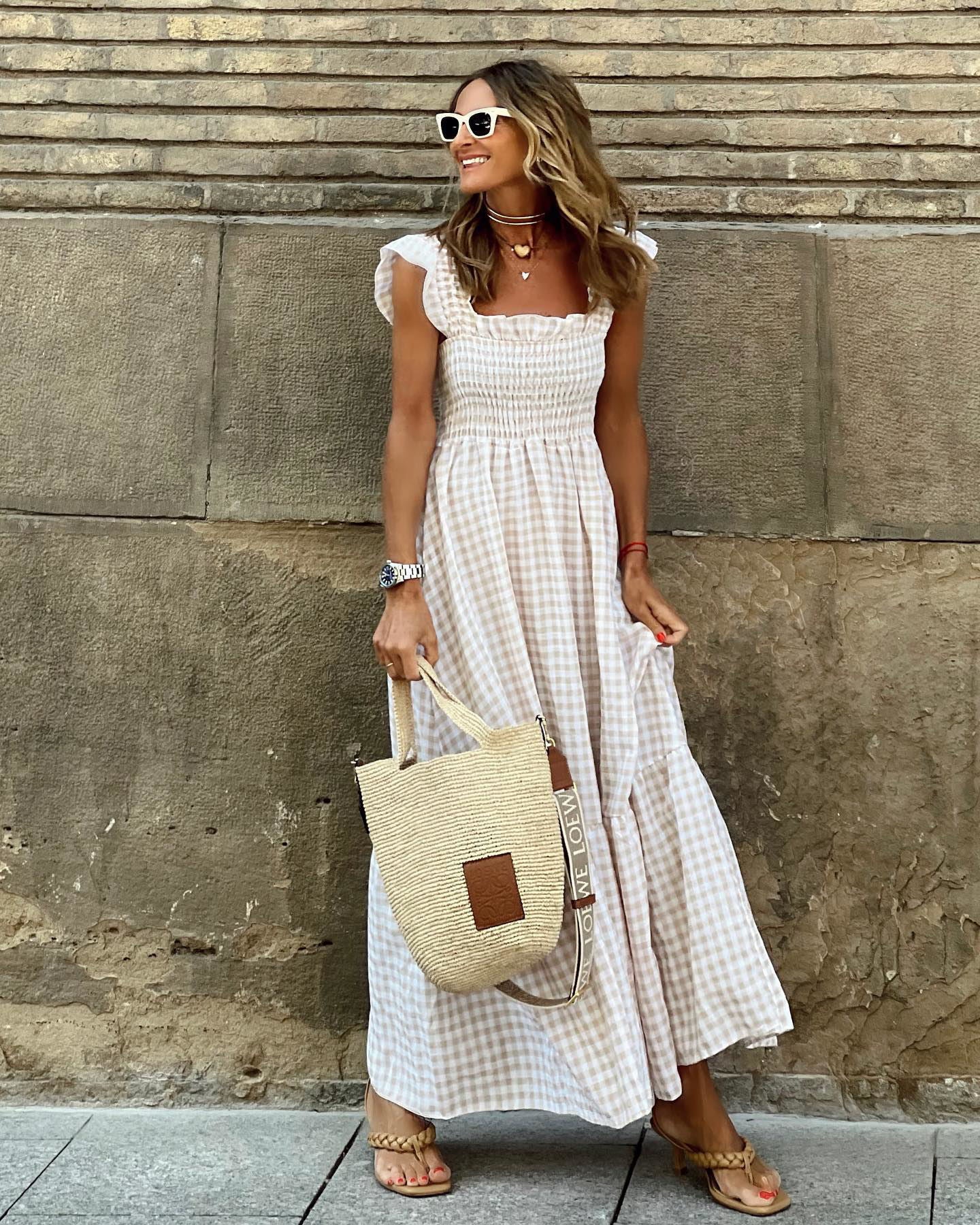 Women's Feminine Square Neck Maxi Dress – Soft Ruffle Sleeves Elegant Formal Outfit