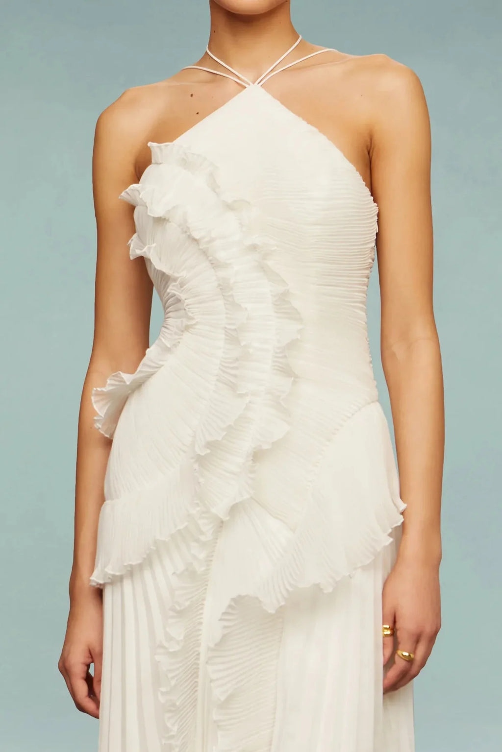 Women’s Flowy Halter Evening Maxi Dress – Elegant Ruffle Detail Formal Dress for Wedding Guest Glamour