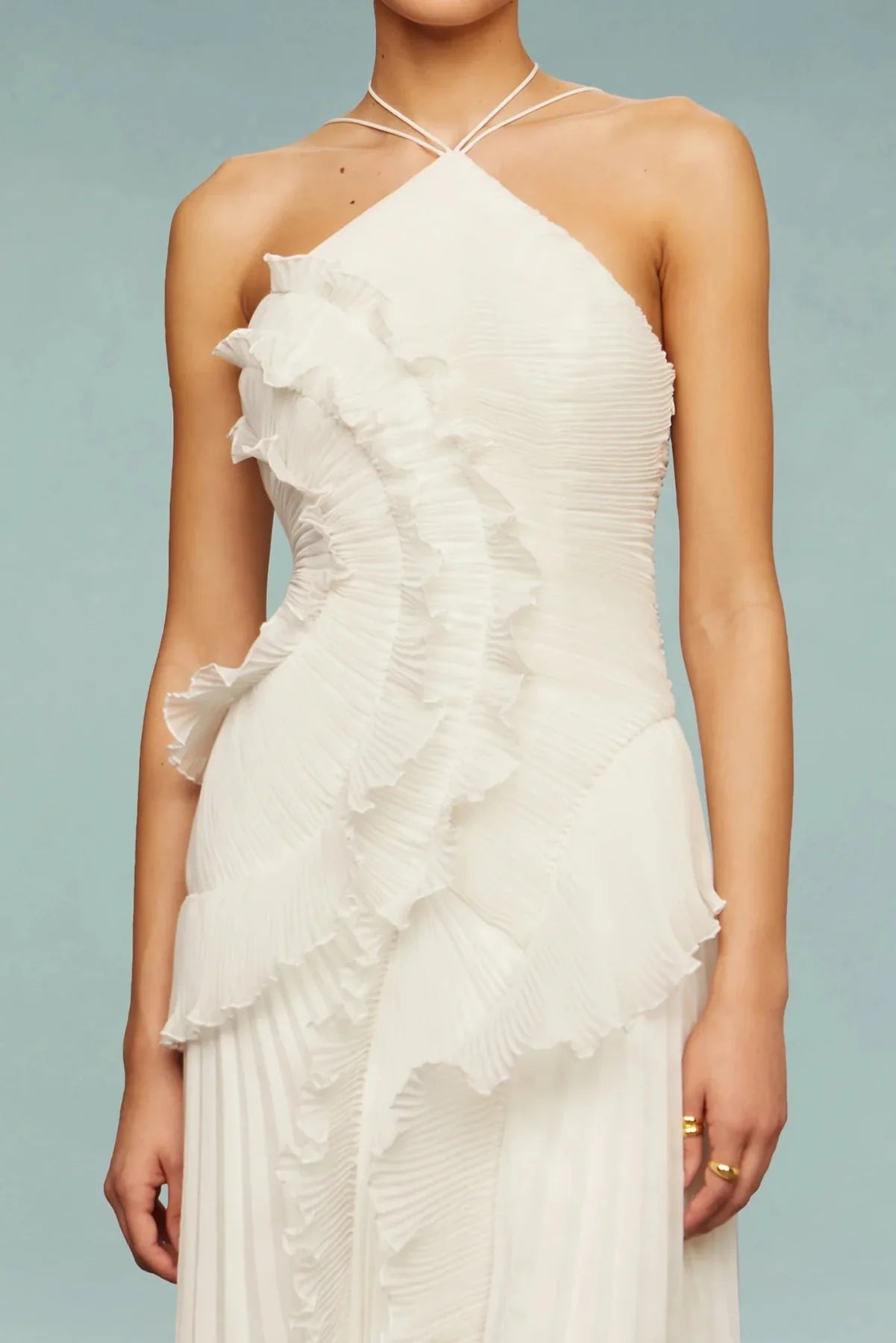Women’s Flowy Halter Evening Maxi Dress – Elegant Ruffle Detail Formal Dress for Wedding Guest Glamour