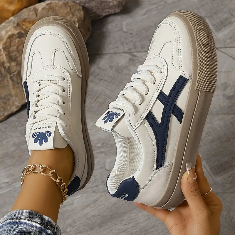 Women's Retro Panel Lace-Up Sneakers – Casual Low Top Street Style Shoes