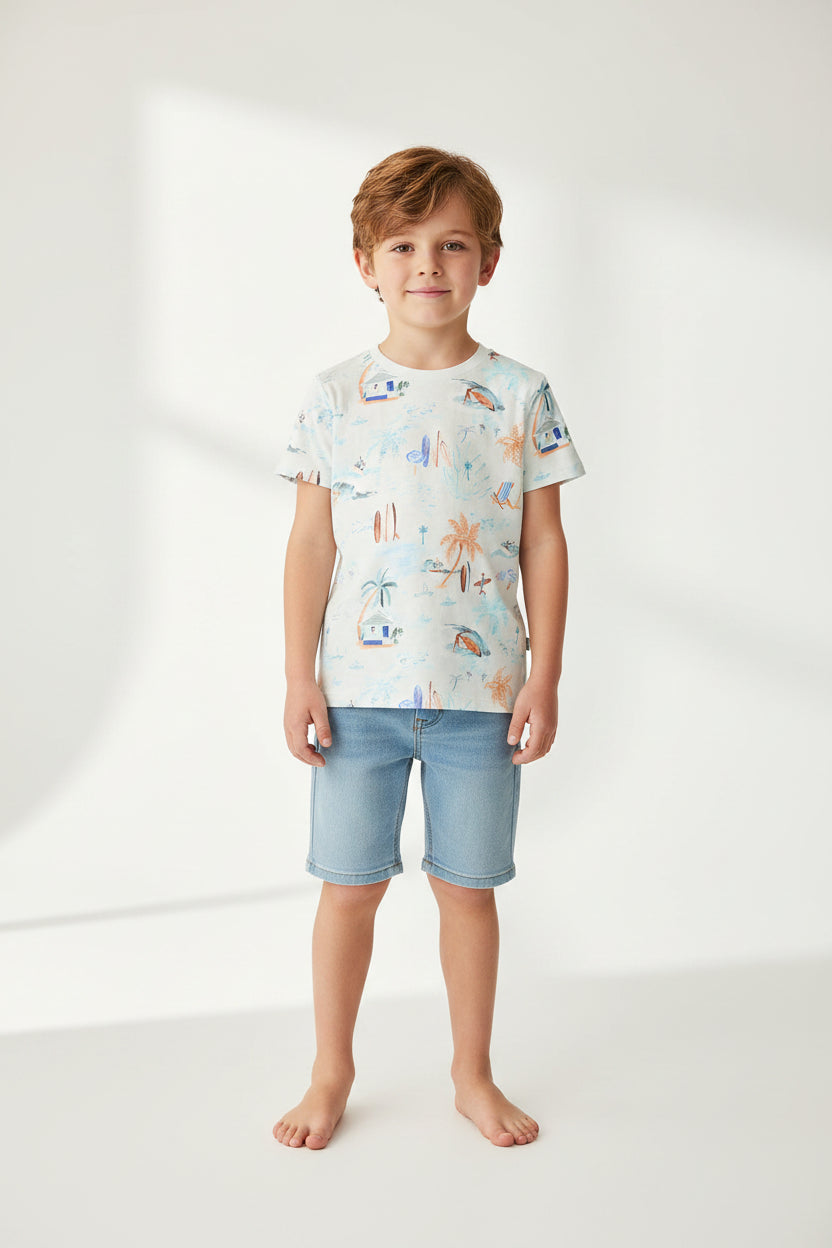 Beach Inspired Relaxed Fit Printed T Shirt - Casual Vacation Ready Graphic Tee