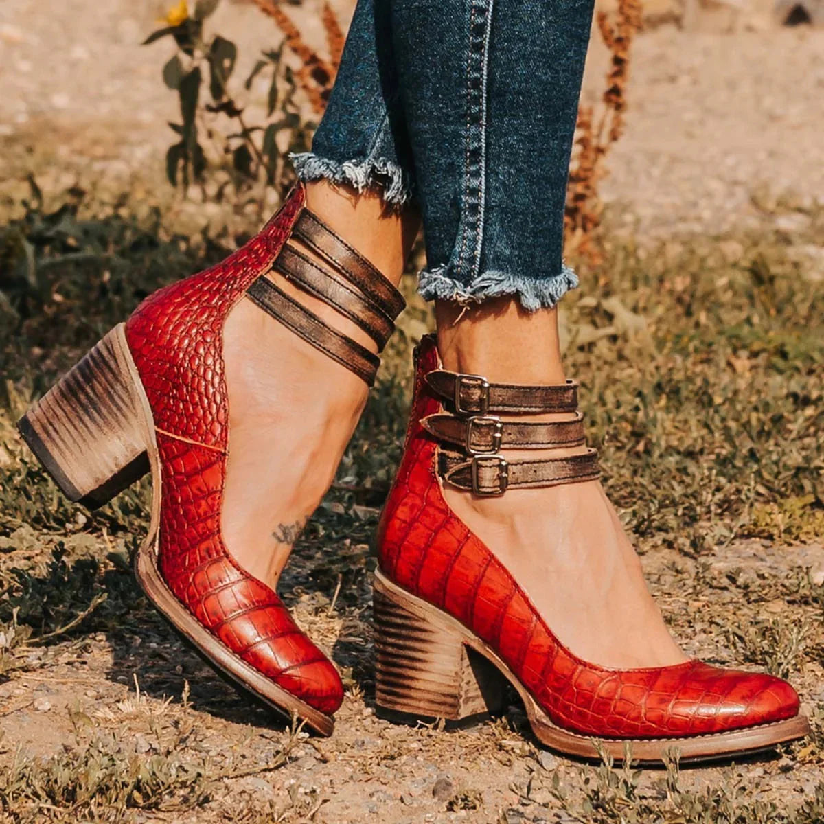 Women's Strappy Block Heel Ankle Booties – Chic Round Toe Fashion Boots